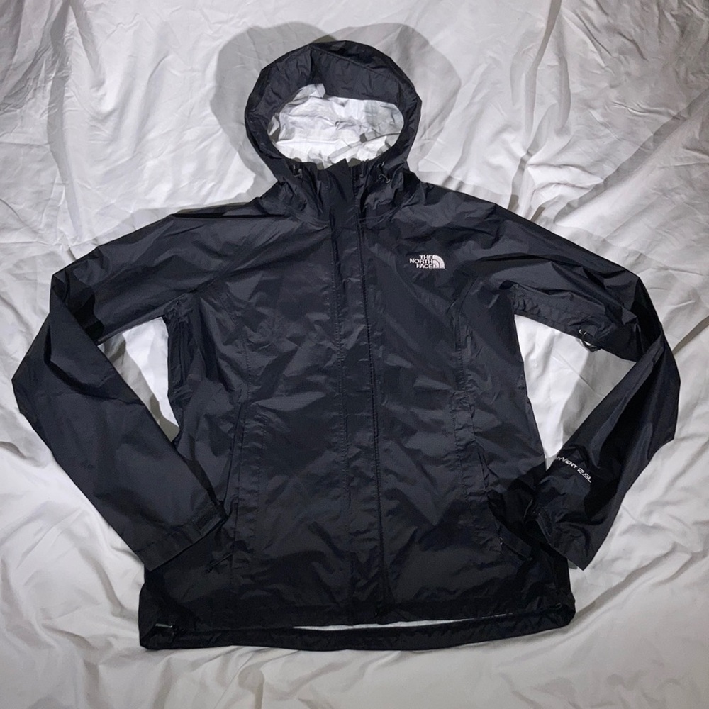 The North Face Women’s HyVent 2.5L Jacket